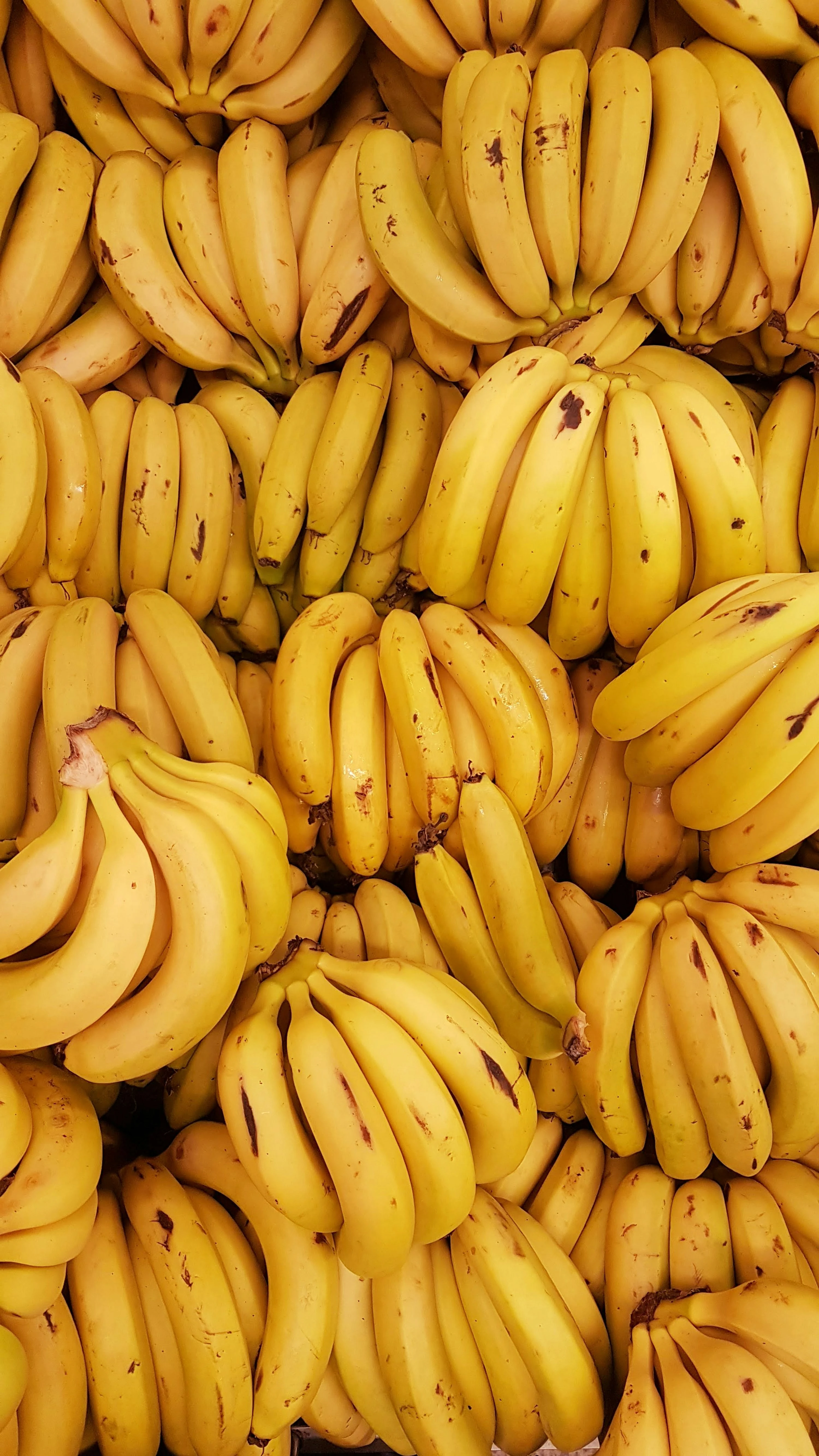 BANANA (1kg)